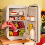 Cecotec Bolero MiniCooling Nevera mini 25L 12V-220V 7-65 °C Amarillo - Imagen 5