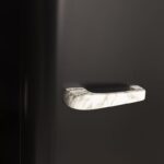 CREATE RETRO FRIDGE 150 Frigorífico combi 281 L 102 W Clase energética D Negro Maneta Mármol - Imagen 4